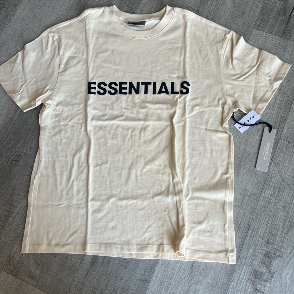 NWT Essentials tee